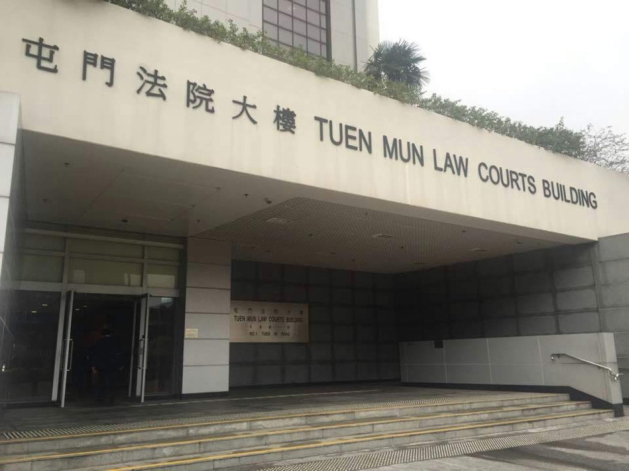 女被告承認12年前棄嬰被判社會服務令100小時。(資料圖片) 女被告承認12年前棄嬰被判社會服務令100小時。(資料圖片)