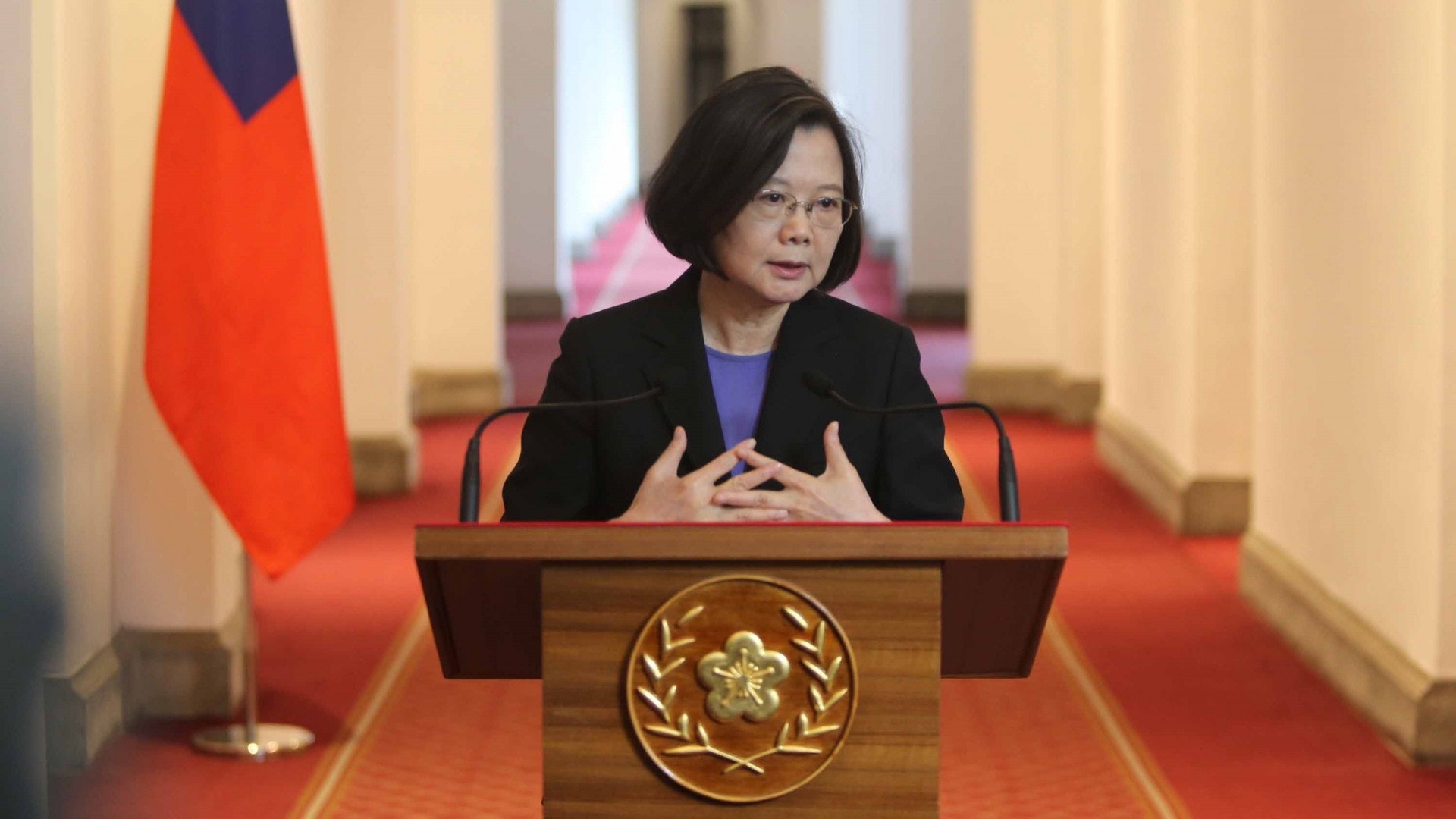 【迴廊談話】蔡英文否認被黨內逼宮:民主政治非宮廷劇 【迴廊談話】蔡英文否認被黨內逼宮:民主政治非宮廷劇