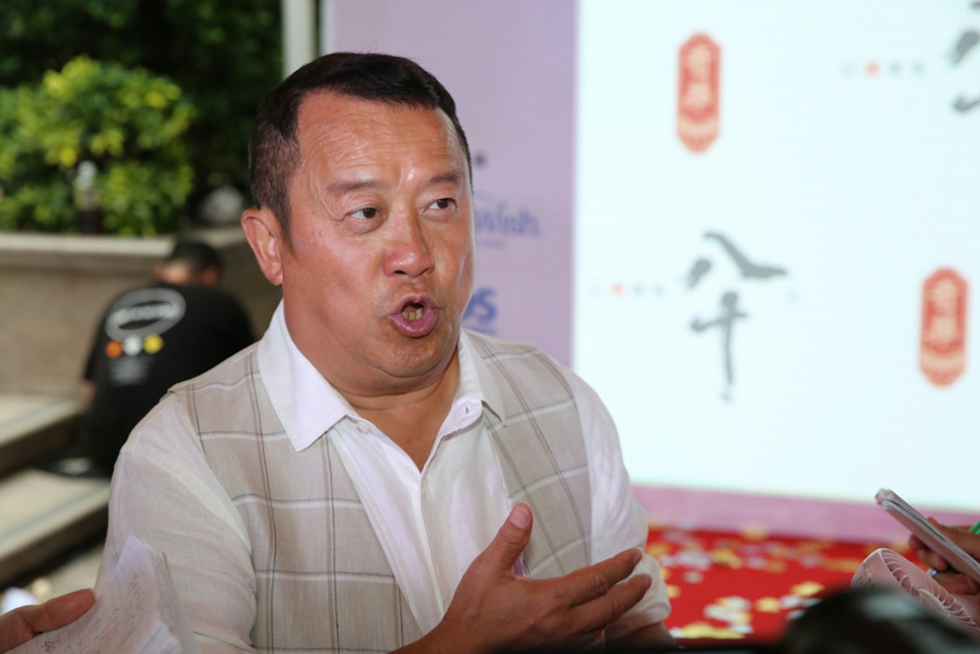 曾志偉與TVB破冰,以司儀身分明晚(8/12)參與《歡東滿東華》直播。(資料圖片) 曾志偉與TVB破冰,以司儀身分明晚(8/12)參與《歡東滿東華》直播。(資料圖片)