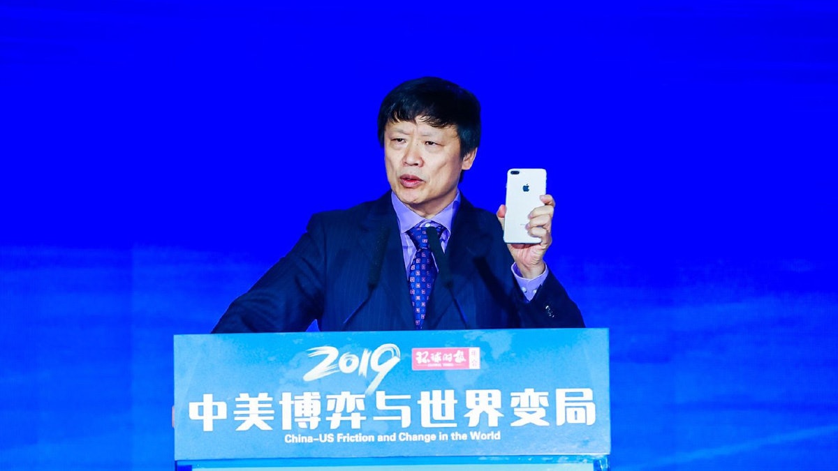 【孟晚舟被捕】用iPhone發文撐華為 《環時》總編:被迫用蘋果機