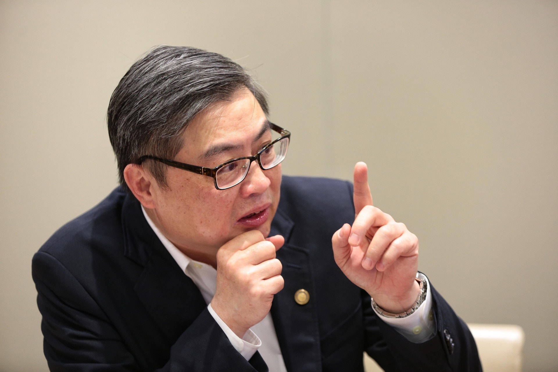 守法、同理心列首要培育　課程發展議會主席：裝備學生貢獻國家