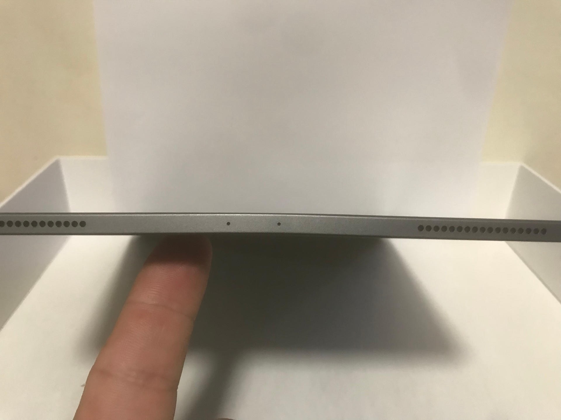 Apple 確認部分 iPad Pro 2018 有輕微彎曲　但指產品「沒問題」