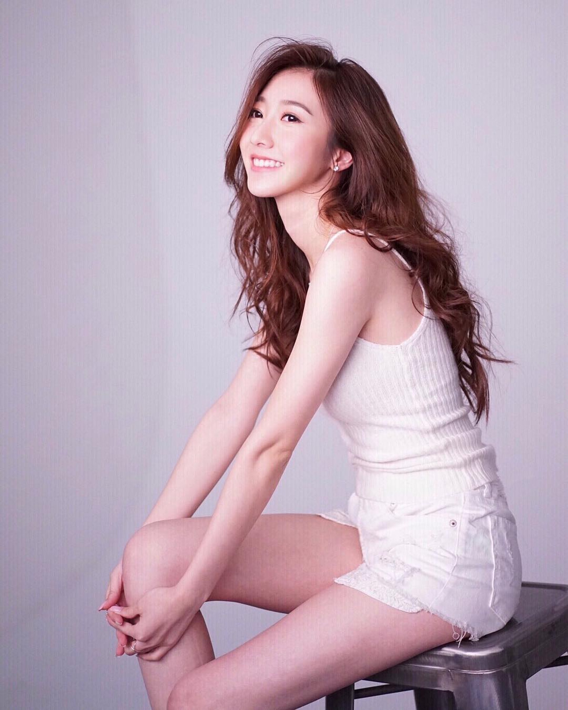 何依婷夠晒青春活力!(IG圖片) 何依婷夠晒青春活力!(IG圖片)