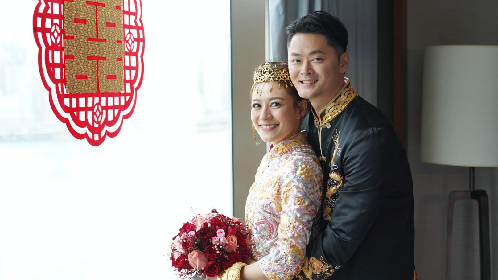 【江若琳結婚】蕭潤邦扮Sailor Moon接新娘　成叠金牛做開門利是