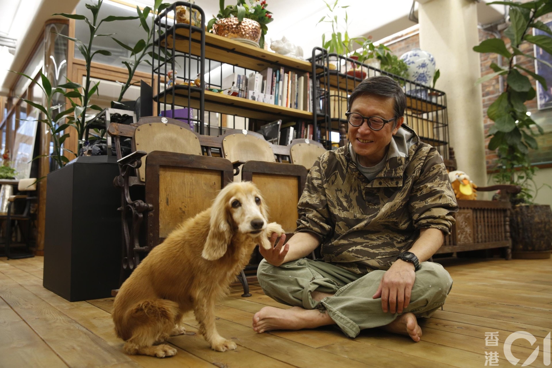 這是阿強與阿強的合照。(陳順禎 攝) 這是阿強與阿強的合照。(陳順禎 攝)