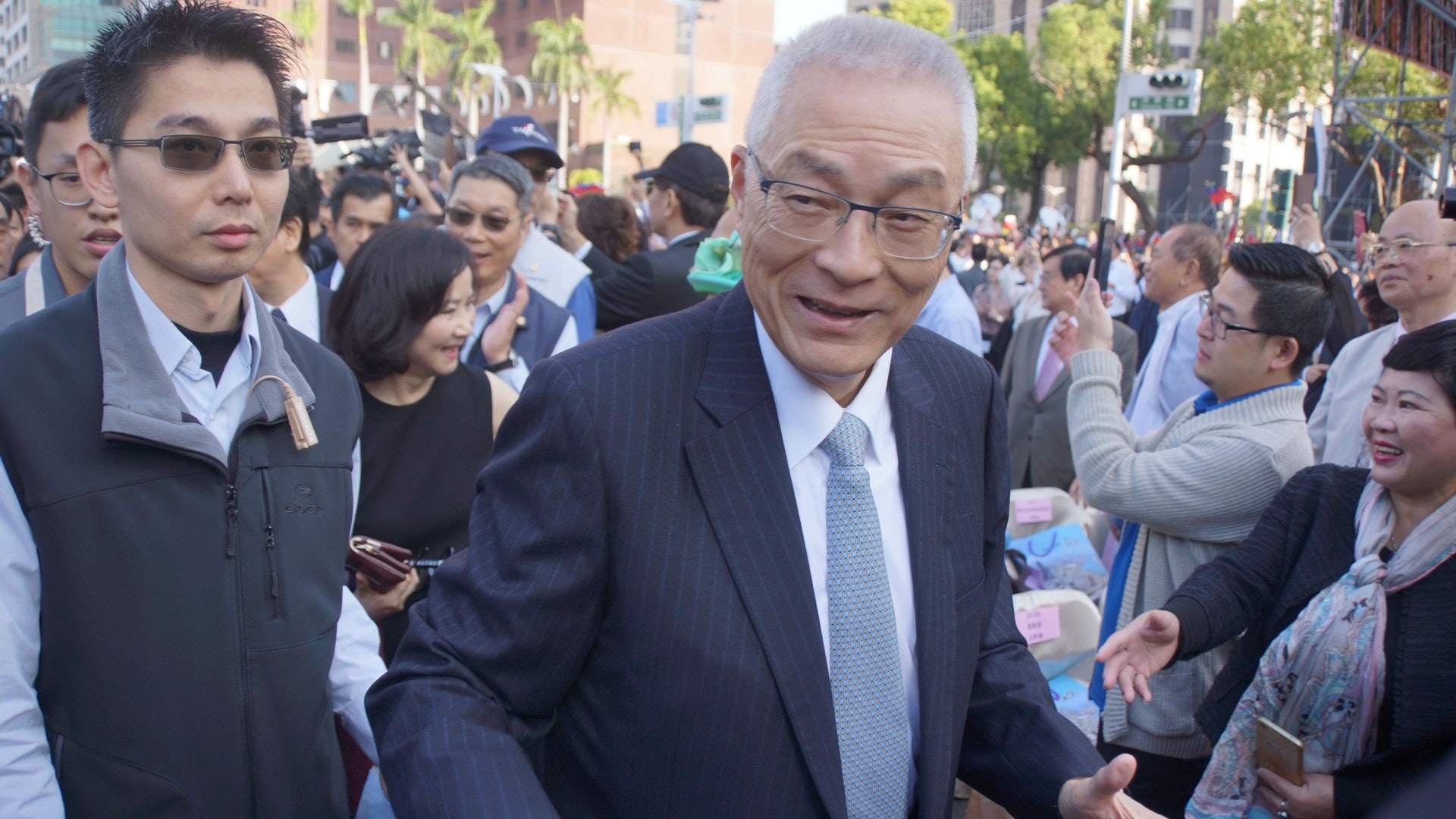 吳敦義稱會適時表態是否選總統 重申國民黨堅決反對台獨 吳敦義稱會適時表態是否選總統 重申國民黨堅決反對台獨