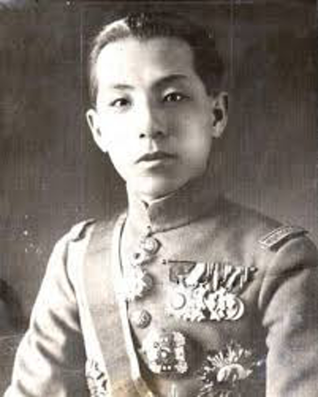 張學良(網上圖片) 張學良(網上圖片)