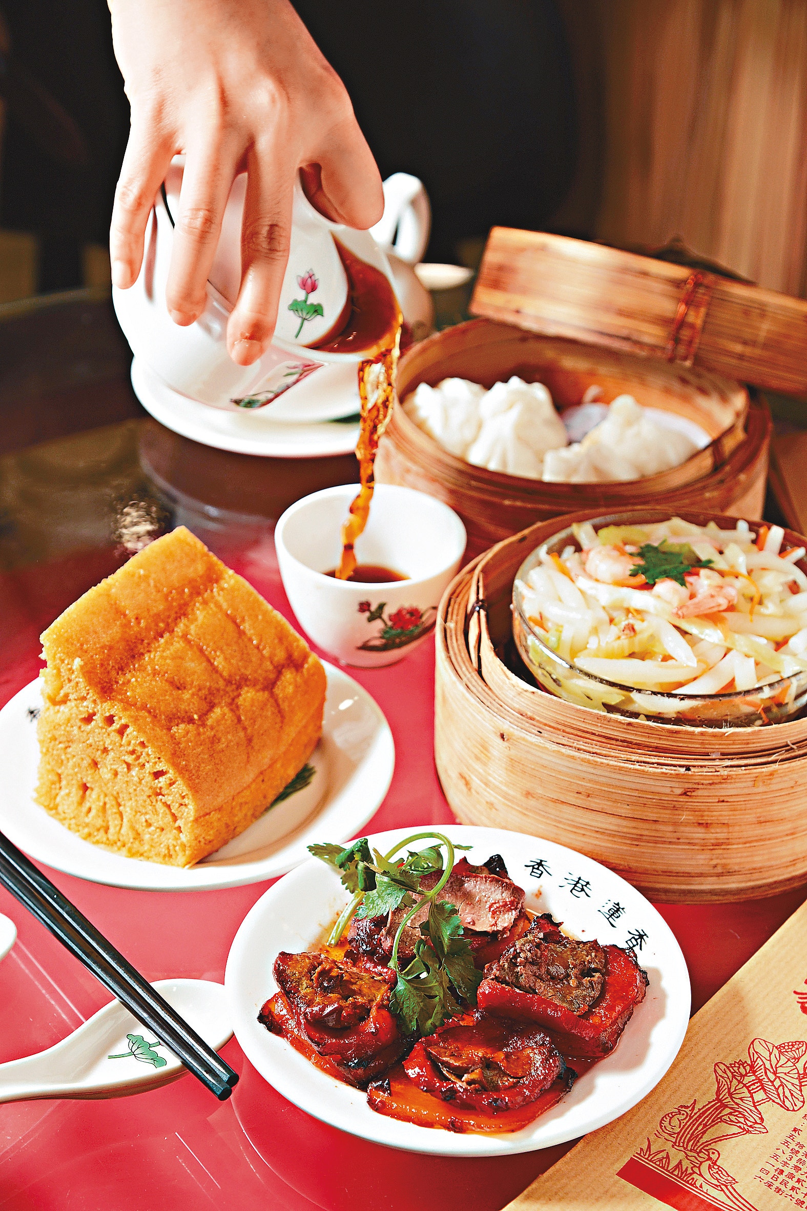 開篇初探香港飲食市場的重要轉折點