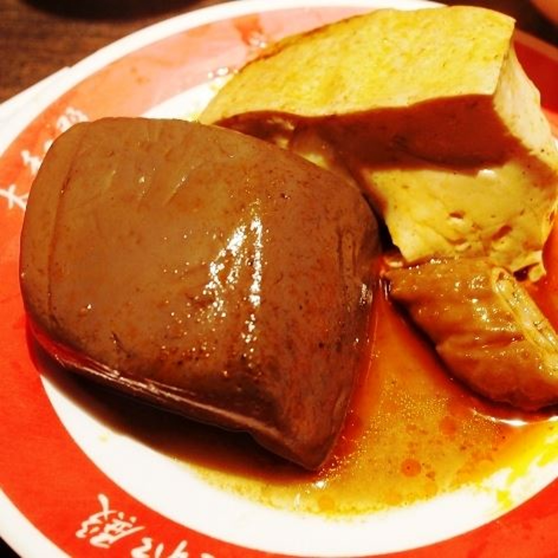 麻辣鴨血(太和殿@Facebook)