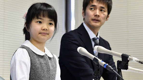 日本圍棋天才少女 破紀錄10歲成為職業棋士 日本圍棋天才少女 破紀錄10歲成為職業棋士