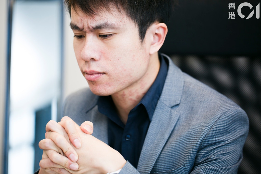 立法會議員鄺俊宇希望政府能在租用場地及營運方面幫助動物收容所。(黃寶瑩攝) 立法會議員鄺俊宇希望政府能在租用場地及營運方面幫助動物收容所。(黃寶瑩攝)