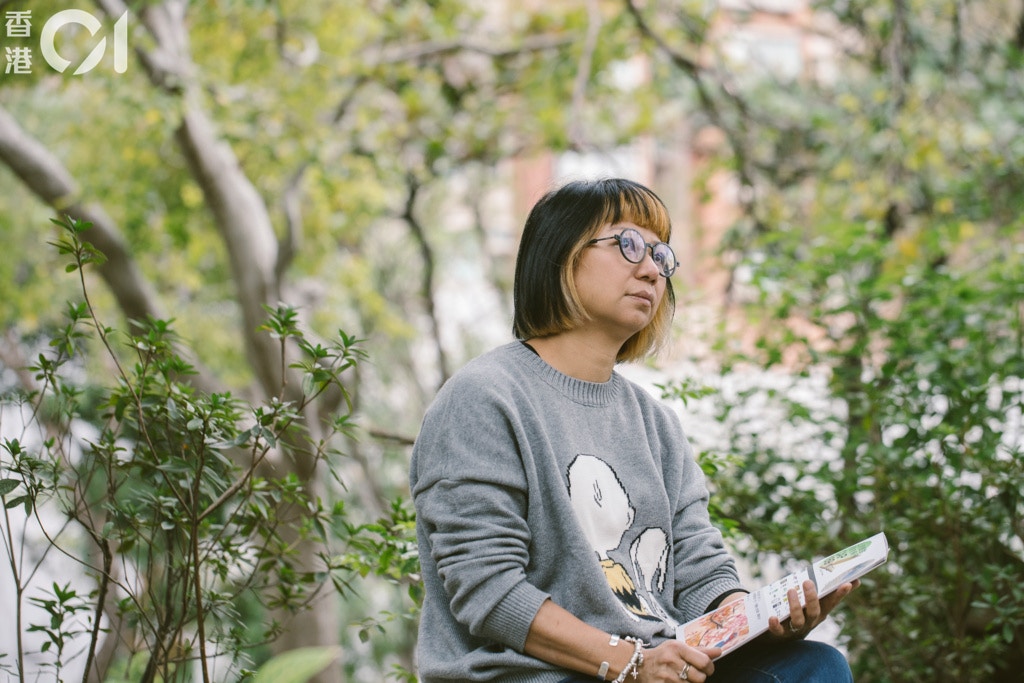 麥淑貞認為,很多人養狗也沒有「狗狗也是家人」的概念,很容易便棄養。(鄭子峰攝) 麥淑貞認為,很多人養狗也沒有「狗狗也是家人」的概念,很容易便棄養。(鄭子峰攝)
