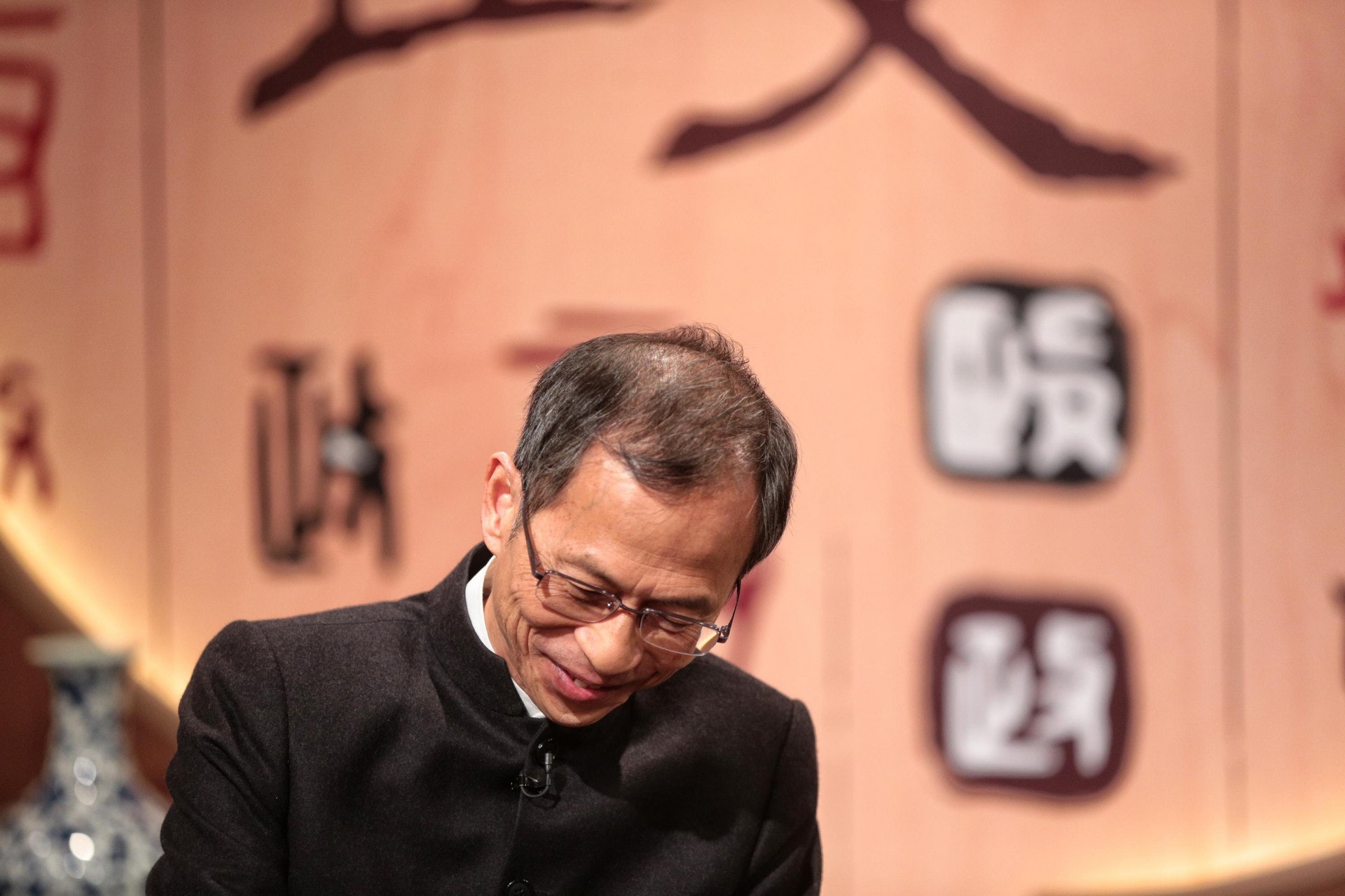 曾鈺成又質疑,政府對隧道收費與行車數量關係所作的估計的準確度。他又指,政府提供的一些數字,精準得令人難以置信。(資料圖片/羅君豪攝) 曾鈺成又質疑,政府對隧道收費與行車數量關係所作的估計的準確度。他又指,政府提供的一些數字,精準得令人難以置信。(資料圖片/羅君豪攝)
