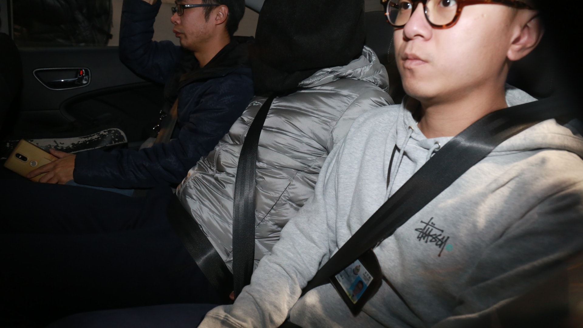 【新義安內訌】追車劈人案 反黑大追捕 尖沙咀派系大頭仔落網 【新義安內訌】追車劈人案 反黑大追捕 尖沙咀派系大頭仔落網