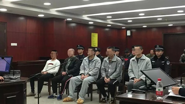 5男子迫女友賣淫一日接20客 有人承諾結婚要對方為「未來」賺錢 5男子迫女友賣淫一日接20客 有人承諾結婚要對方為「未來」賺錢