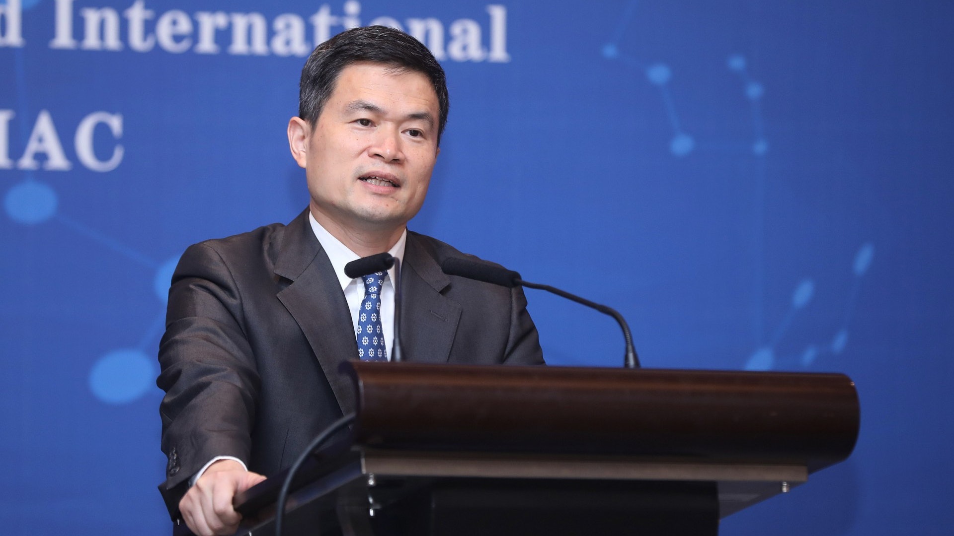 方星海:科創板要求與現時主板不同 將進行一系列改革 方星海:科創板要求與現時主板不同 將進行一系列改革