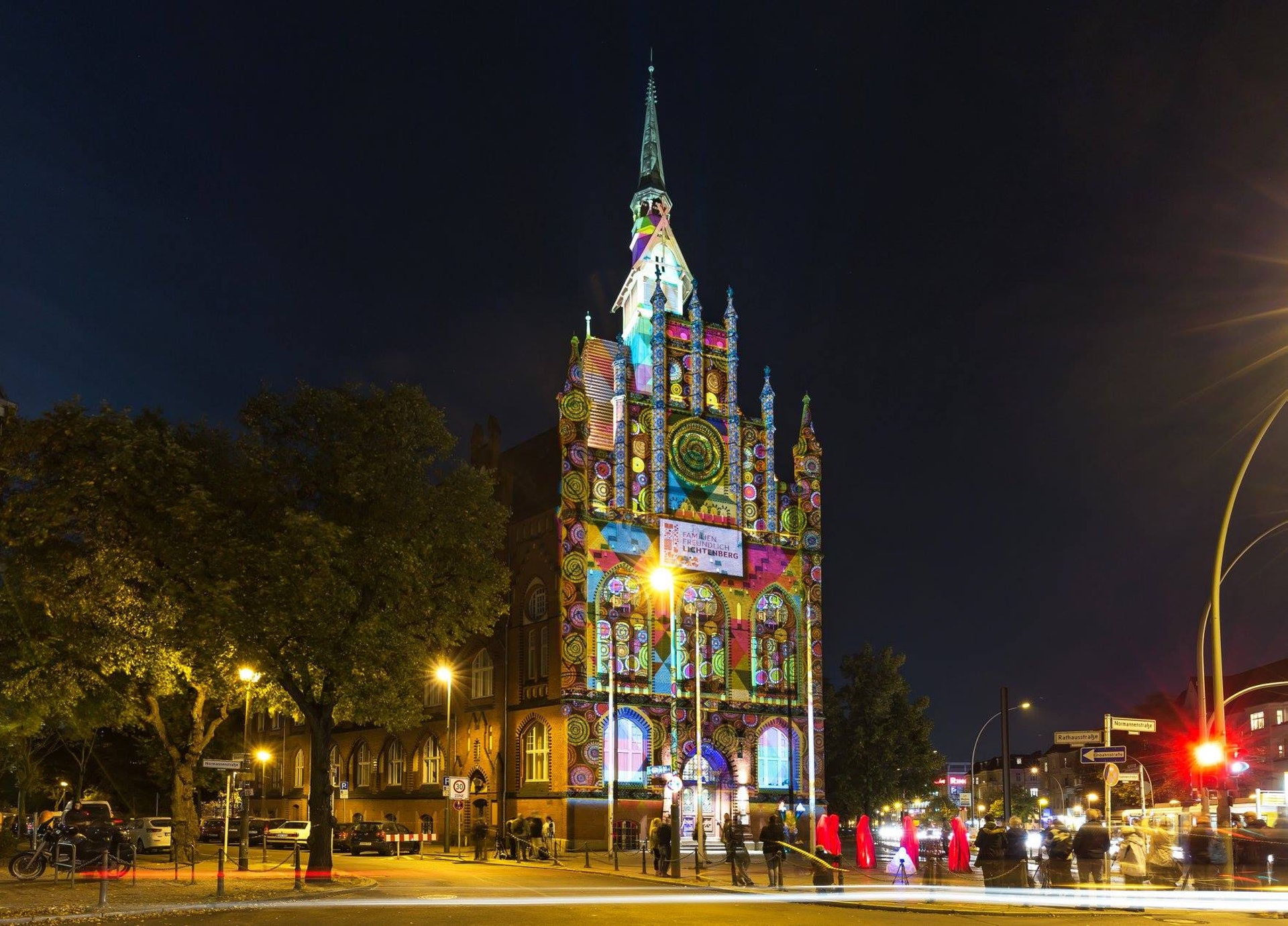 Festival of Lights (Festival of Lights @ Facebook) Festival of Lights (Festival of Lights @ Facebook)