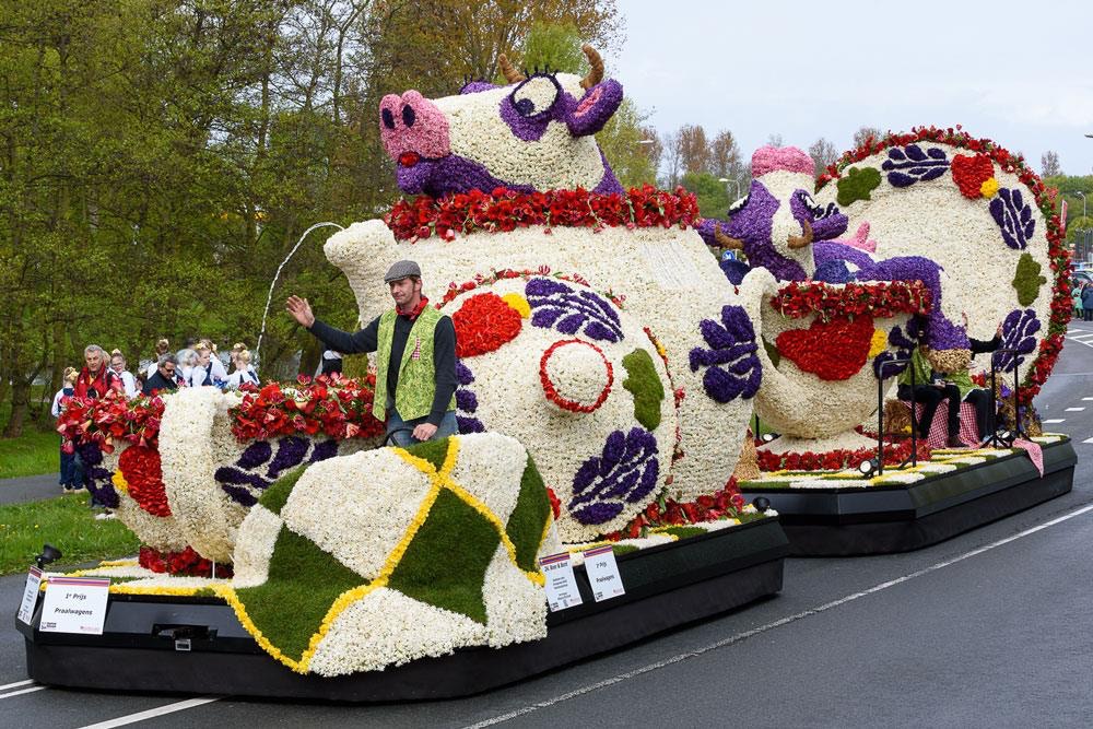 Bloemencorso花車遊行（Bloemencorso Bollenstreek @ Facebook）