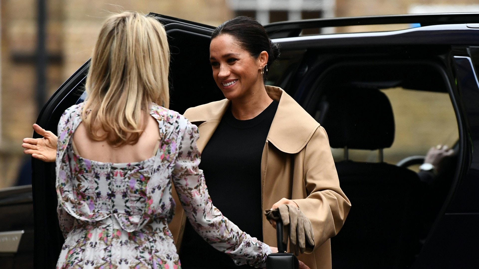 英王妃Meghan犯下王室禁忌？ 嚴禁自行閂車門關乎人生安全問題