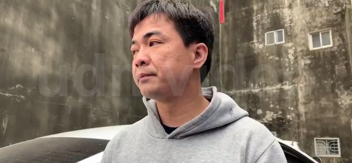 死者家屬神情哀傷。（影片截圖／聯合新聞網提供）