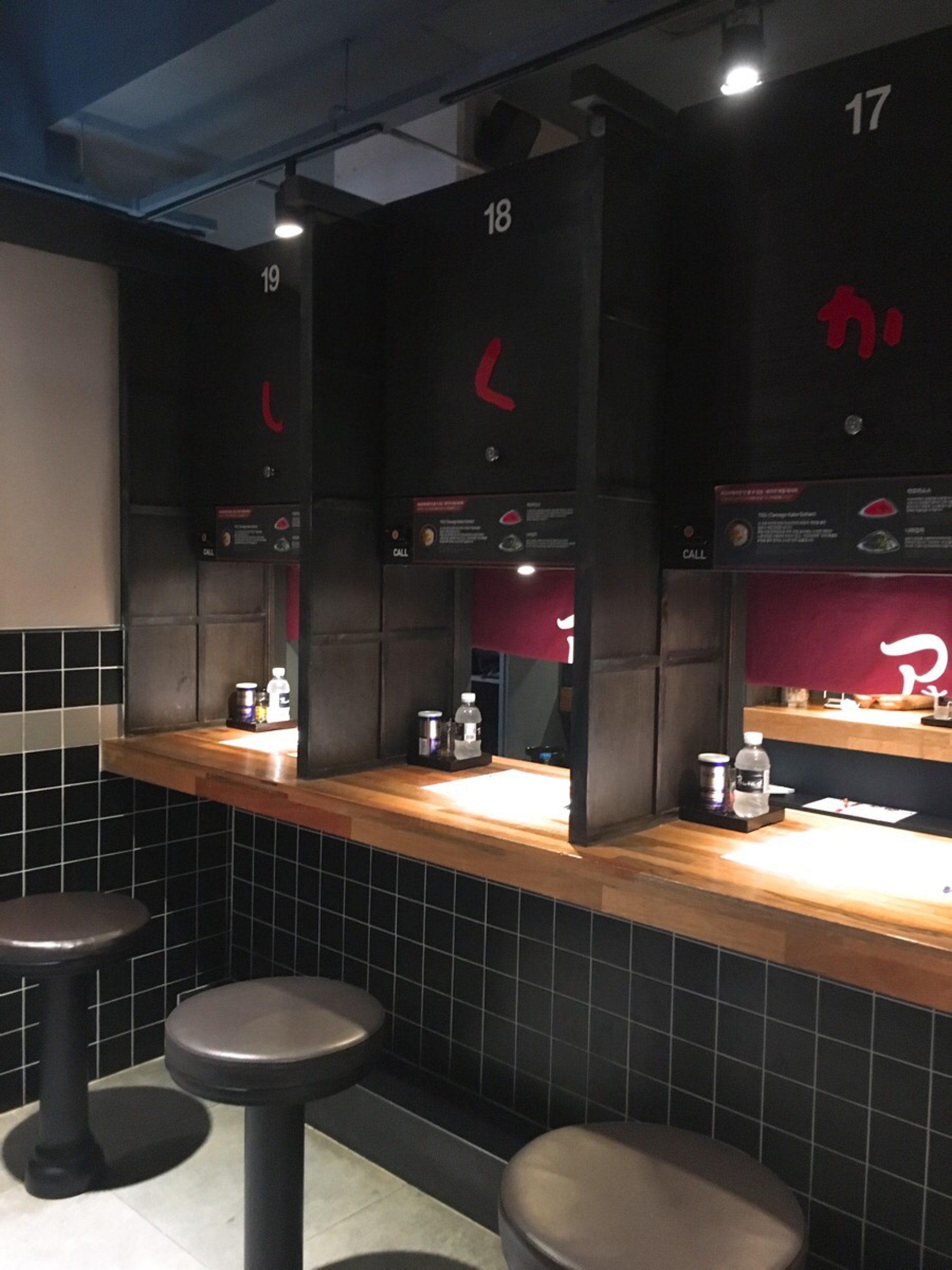 (網上圖片) (網上圖片)