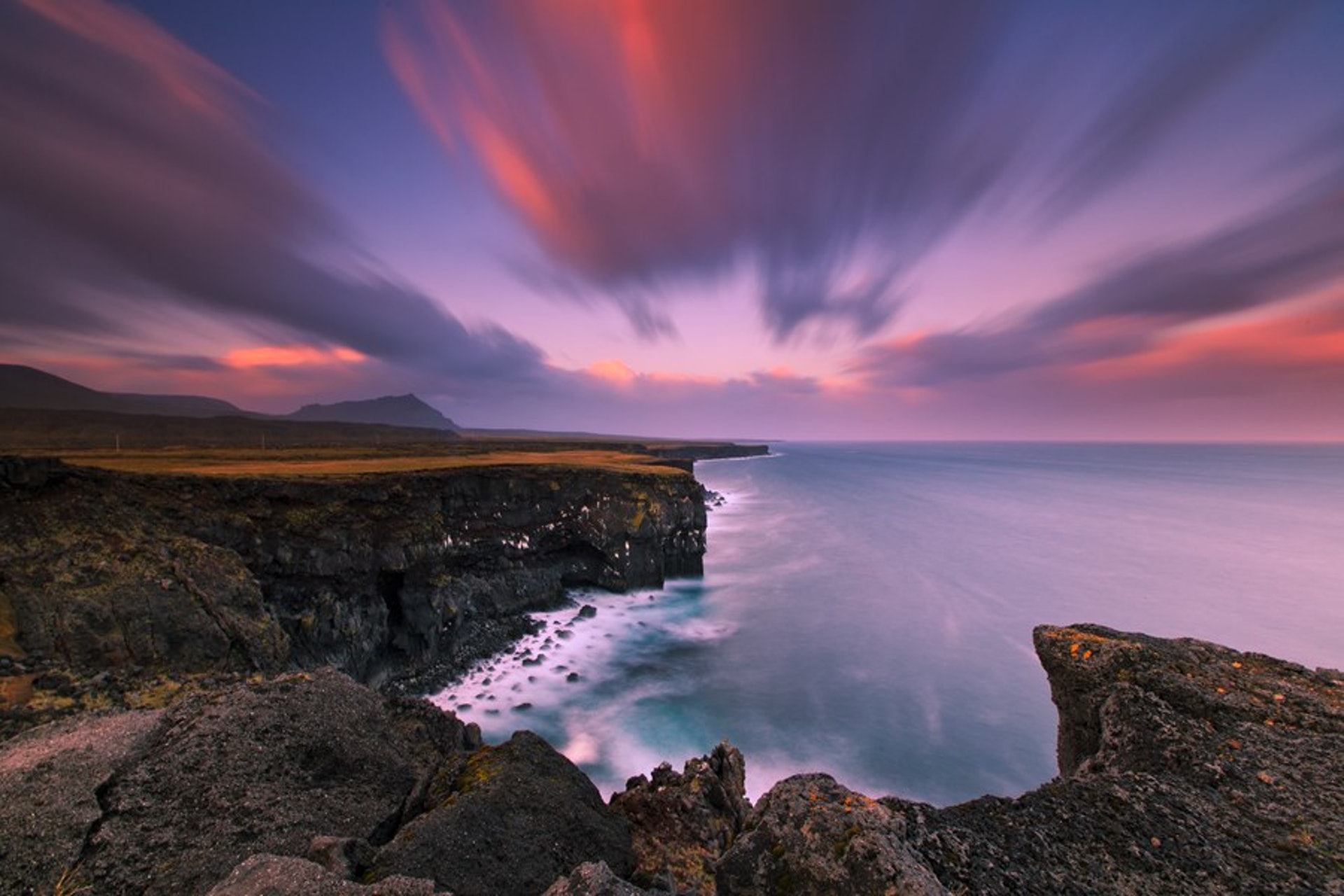 每個人前往冰島的理由都不同,有些人想遊覽壯麗震撼的自然景觀、有些人想感受清爽簡約的北歐風設計。(INSPIRED BY ICELAND) 每個人前往冰島的理由都不同,有些人想遊覽壯麗震撼的自然景觀、有些人想感受清爽簡約的北歐風設計。(INSPIRED BY ICELAND)