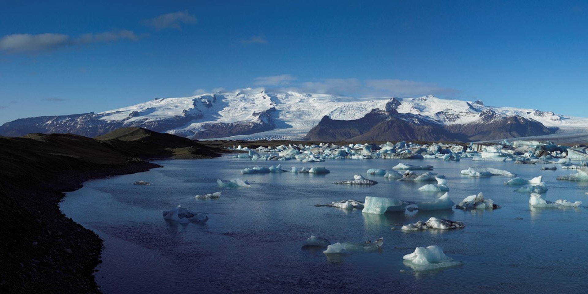 冰島因位於高緯度地區，冬季十分漫長，一年中的十一月到隔年三月都是冬天。（INSPIRED BY ICELAND）