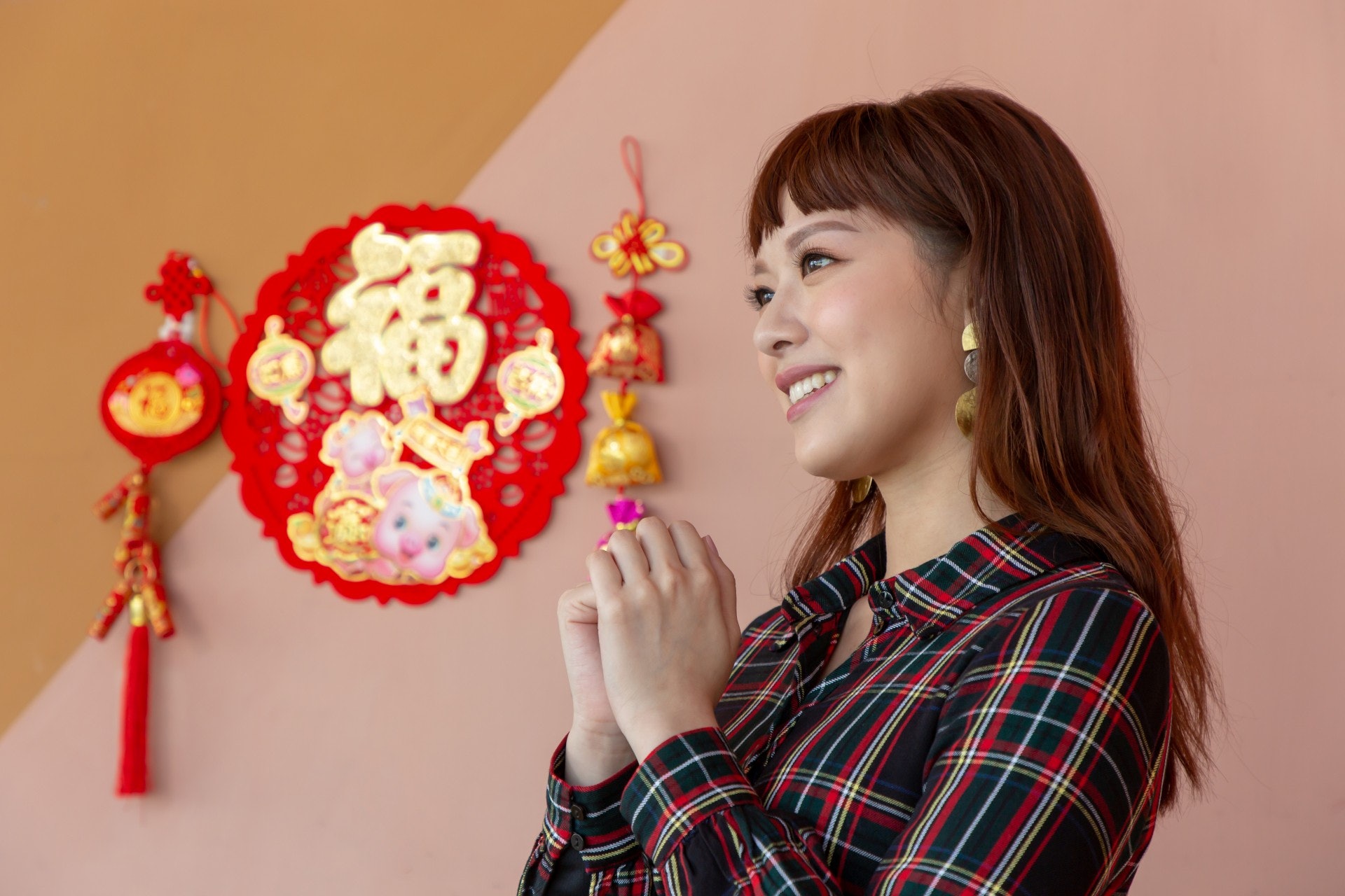 馮盈盈十分用心經營自己的ig,一則貼文隨時需要用一個鐘時間。(葉志明攝) 馮盈盈十分用心經營自己的ig,一則貼文隨時需要用一個鐘時間。(葉志明攝)