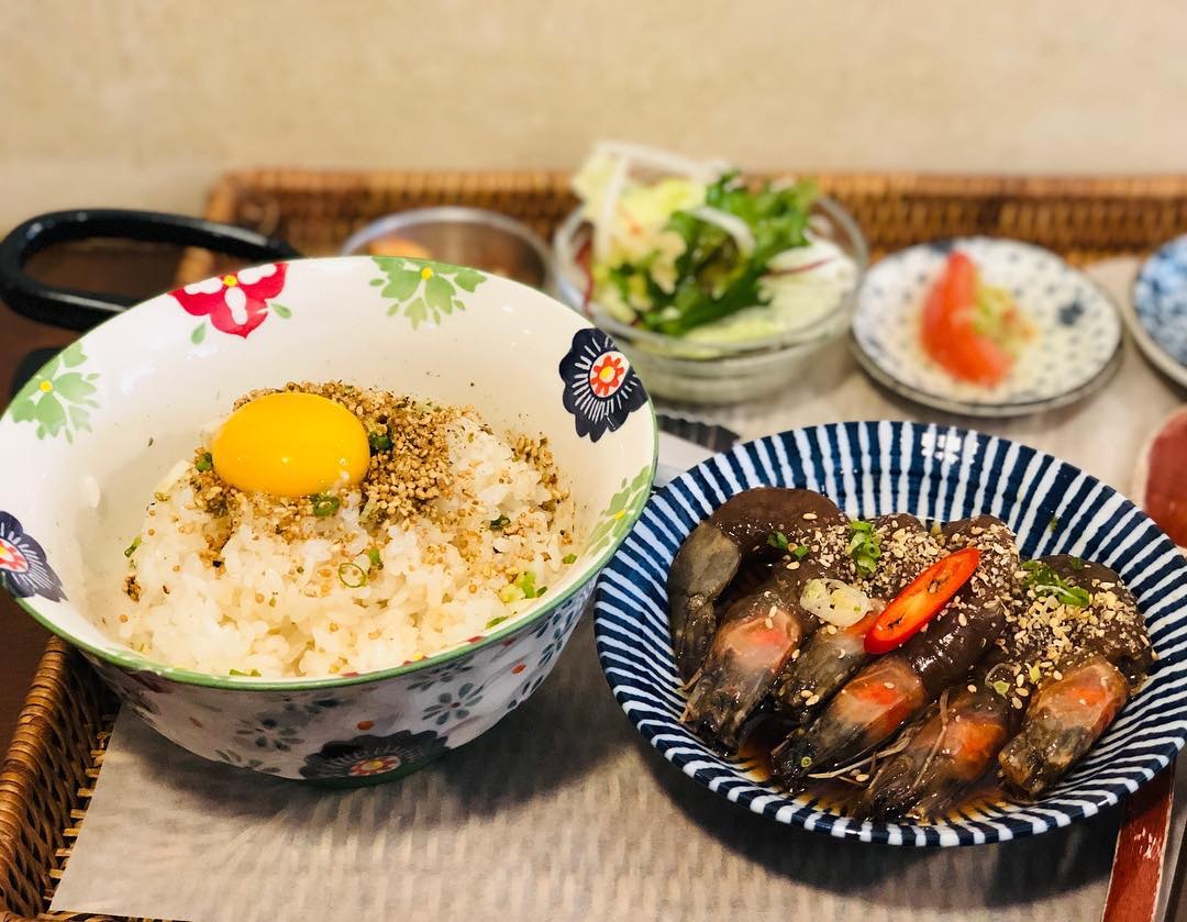 【韓國美食】首爾4大一人遊餐廳推薦　醬油蝦、部隊鍋、烤肉