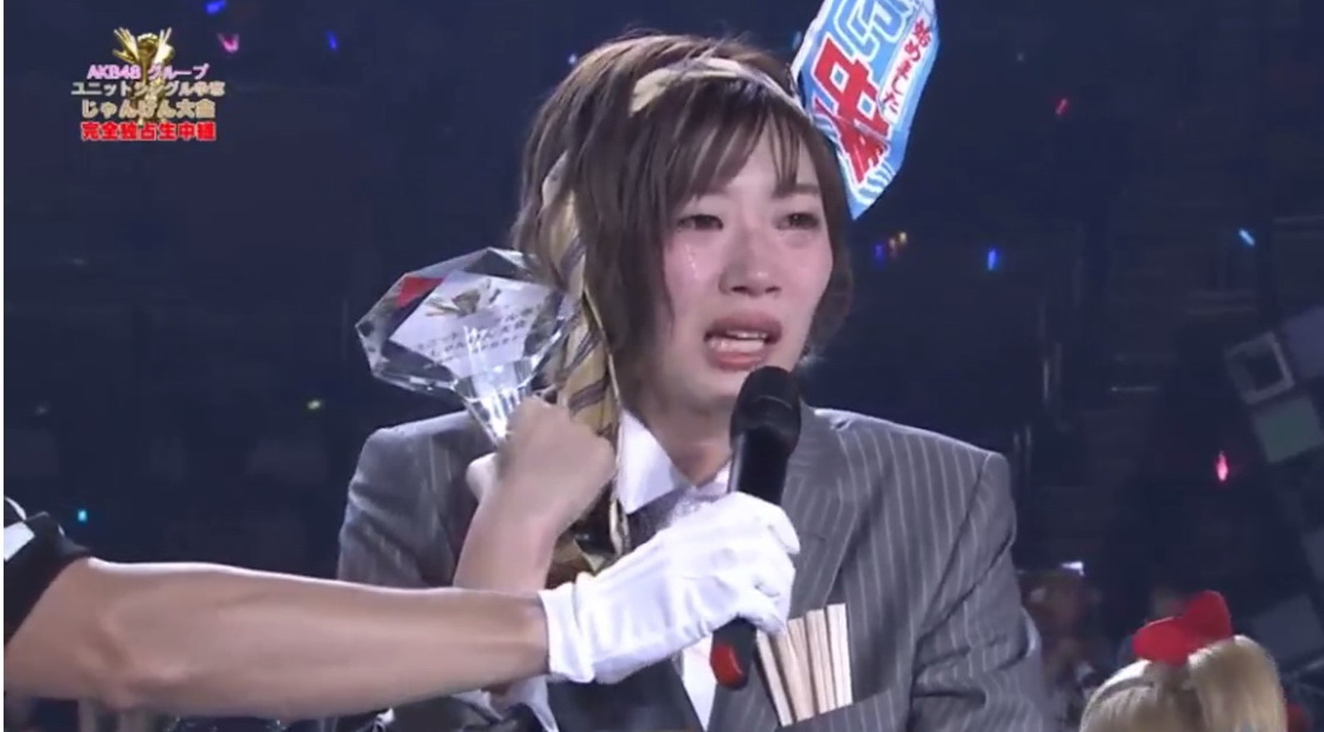猜拳大賽由AKB48三期生、Team B成員田名部生來勝出,她是一個超級宅女及cosplay迷,相信歌曲MV一定會有大量動漫元素。(網上圖片) 猜拳大賽由AKB48三期生、Team B成員田名部生來勝出,她是一個超級宅女及cosplay迷,相信歌曲MV一定會有大量動漫元素。(網上圖片)