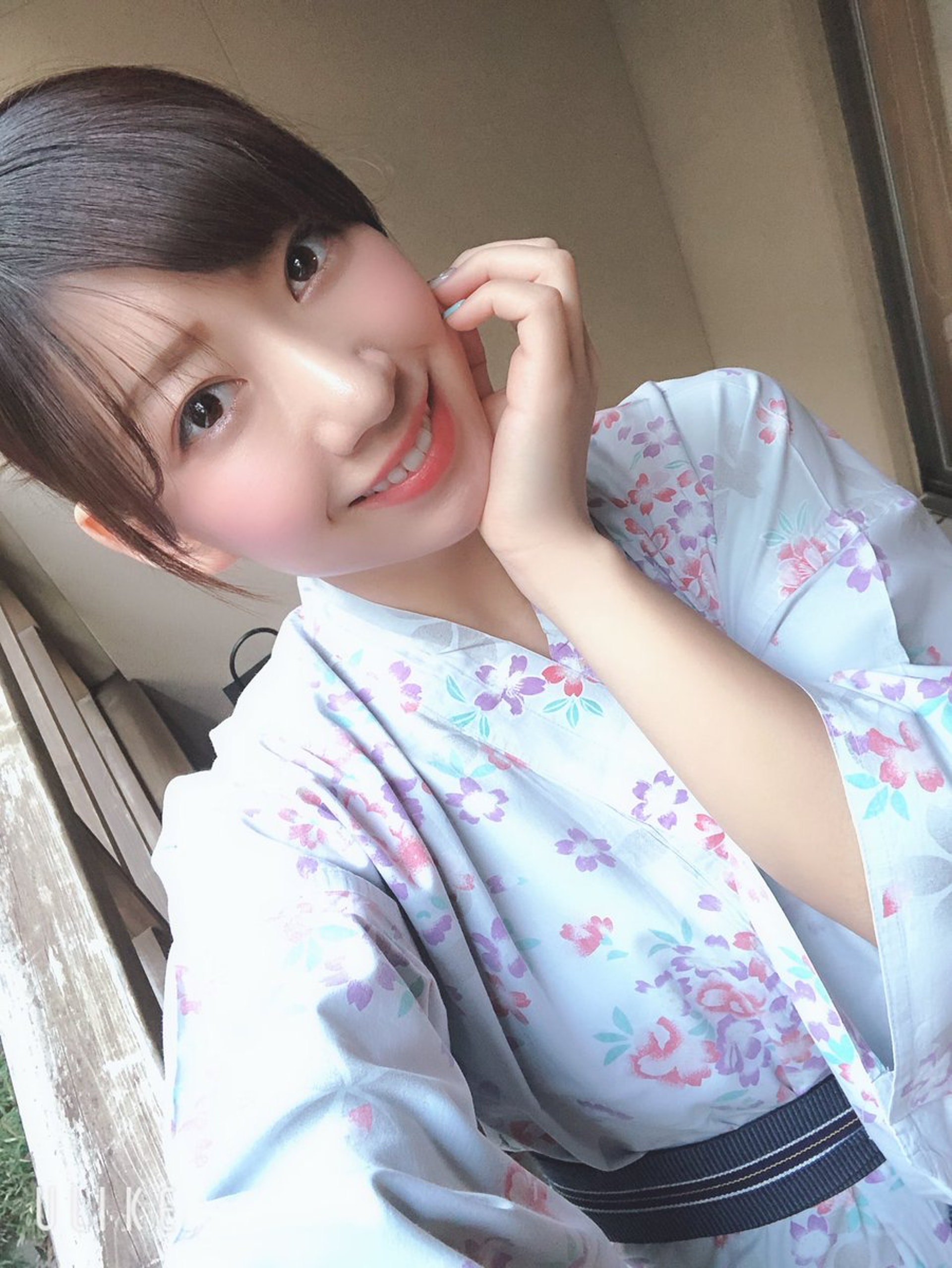北見直美今年23歲,但仍與父兄共浴。(Twitter) 北見直美今年23歲,但仍與父兄共浴。(Twitter)