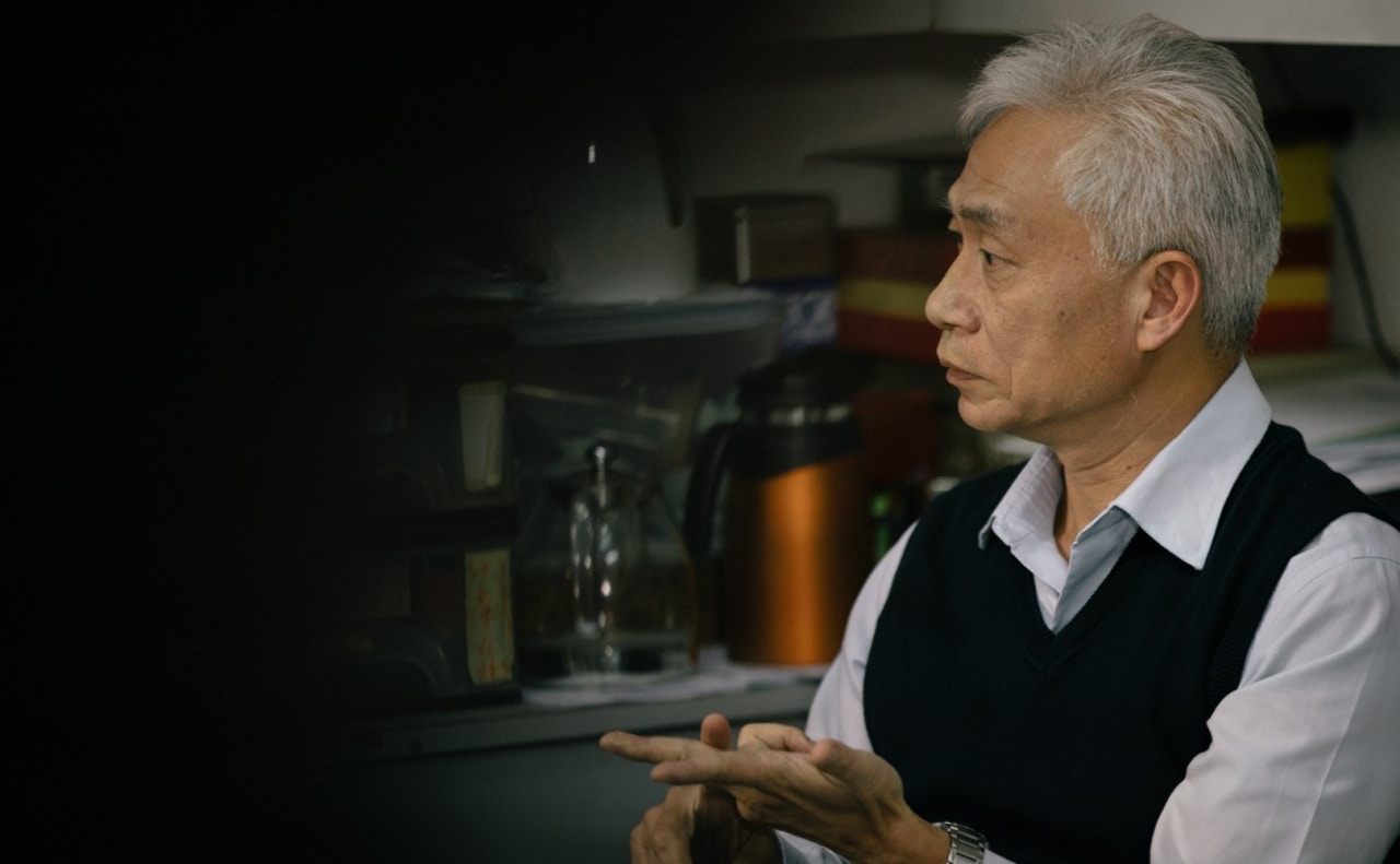 梁耀忠是第一名被逐出會議廳的立法會議員。(資料圖片)