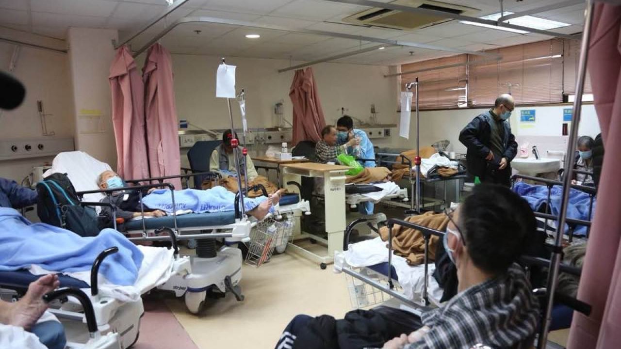 【大灣區】政府:支持內地指定醫院 運送非急重香港病人返港治療 【大灣區】政府:支持內地指定醫院 運送非急重香港病人返港治療