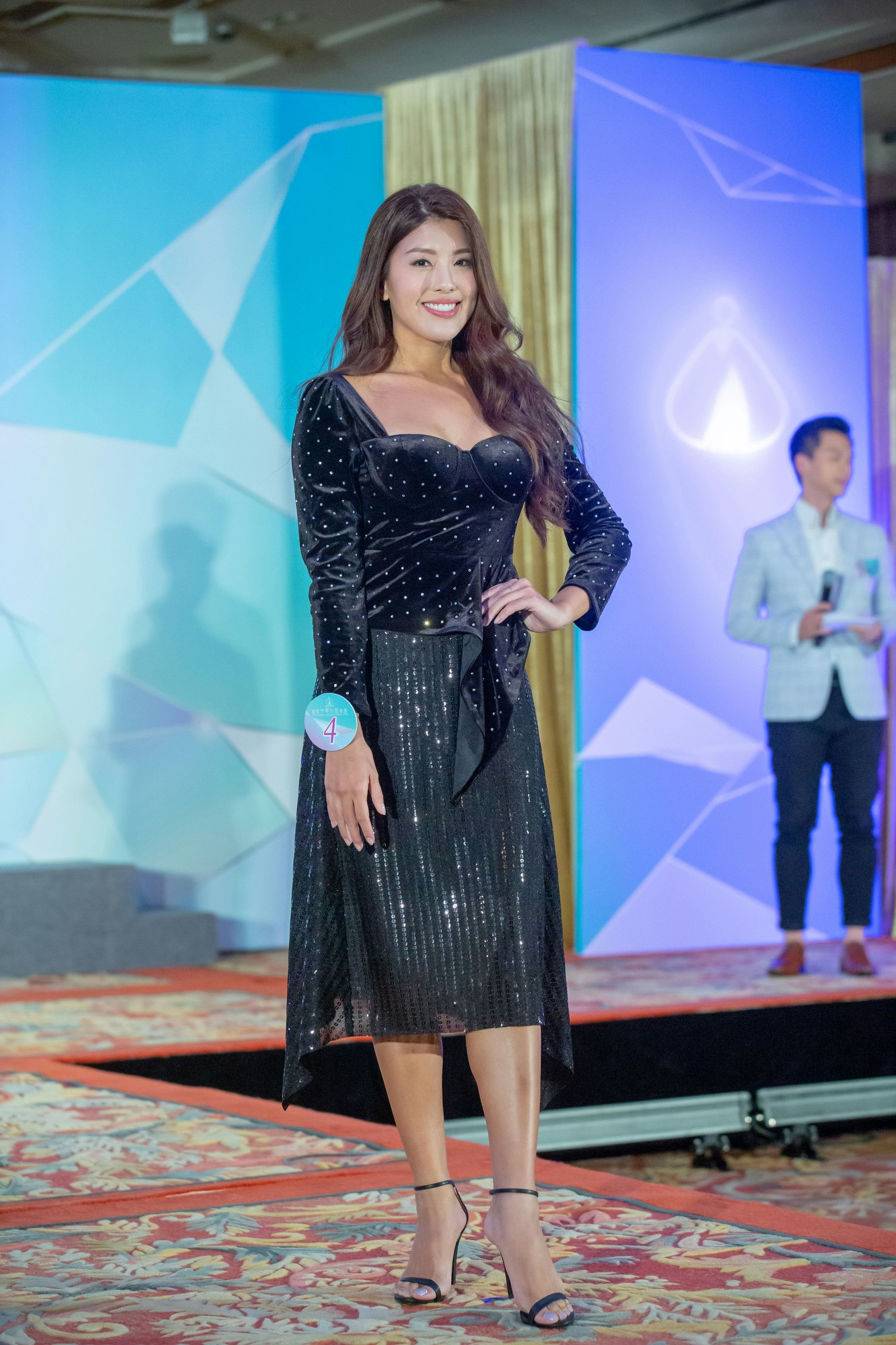 王慧媛低胸出現在《2019國際中華小姐競選》的見面會。（葉志明攝）
