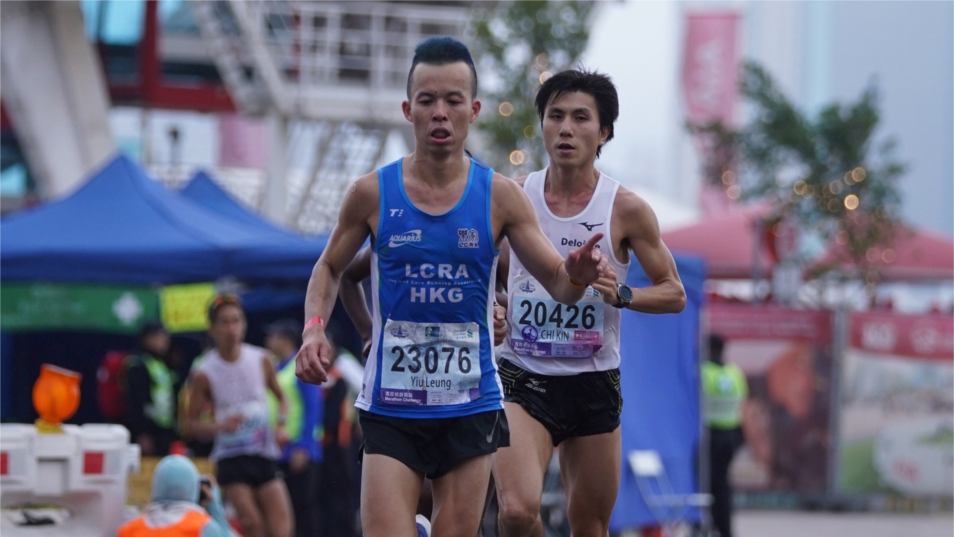 渣打馬拉松：張耀樑人生最美好的第二天為梗頸四喜極而泣【渣馬千金先生】
