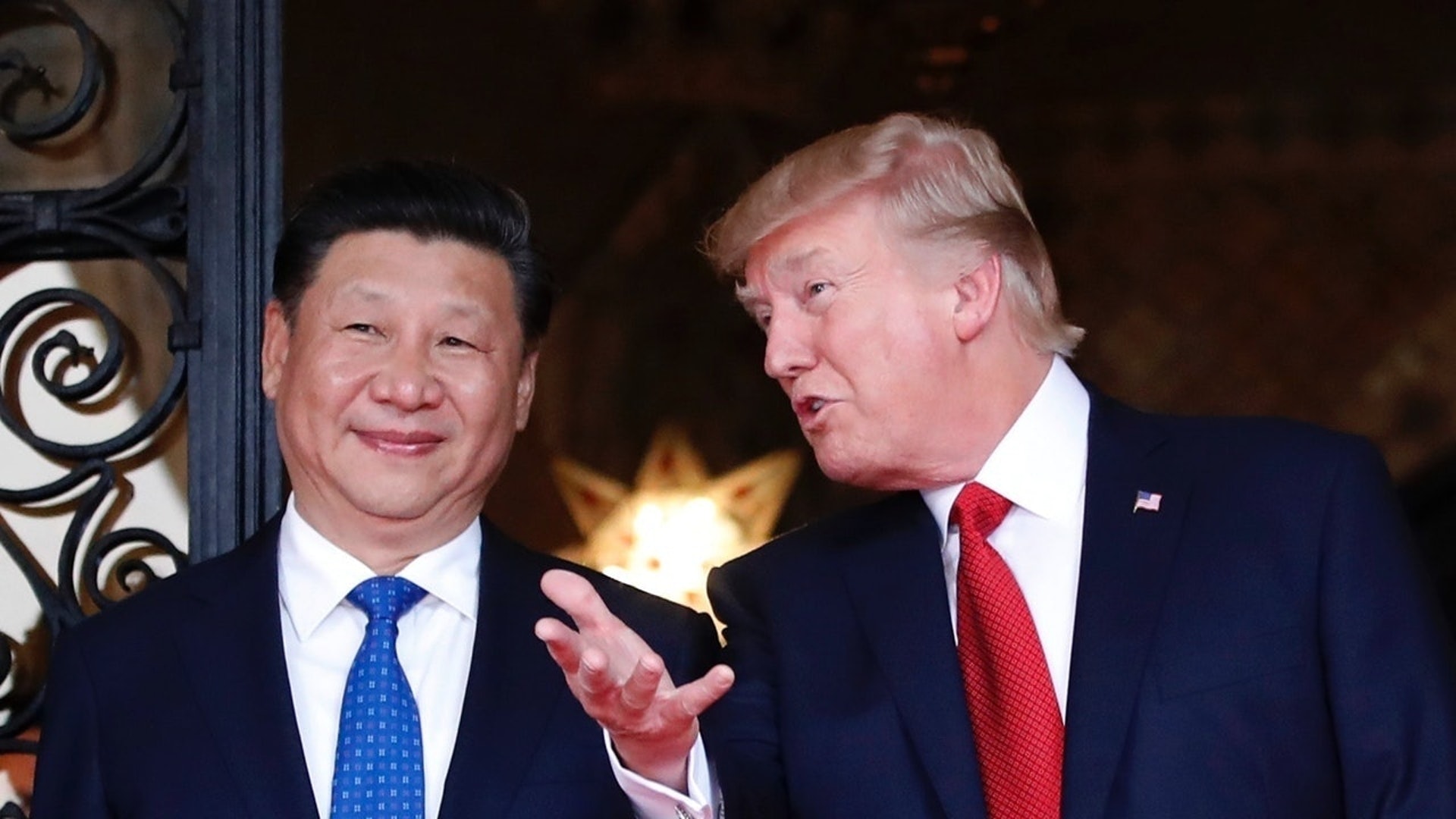 中美貿易談判:美國總統特朗普(Donald Trump)2月22日表示,他考慮3月底在佛羅里達州的私人別墅海湖莊園與中國國家主席習近平會面,就兩國貿易協議落實最終內容。(路透社)