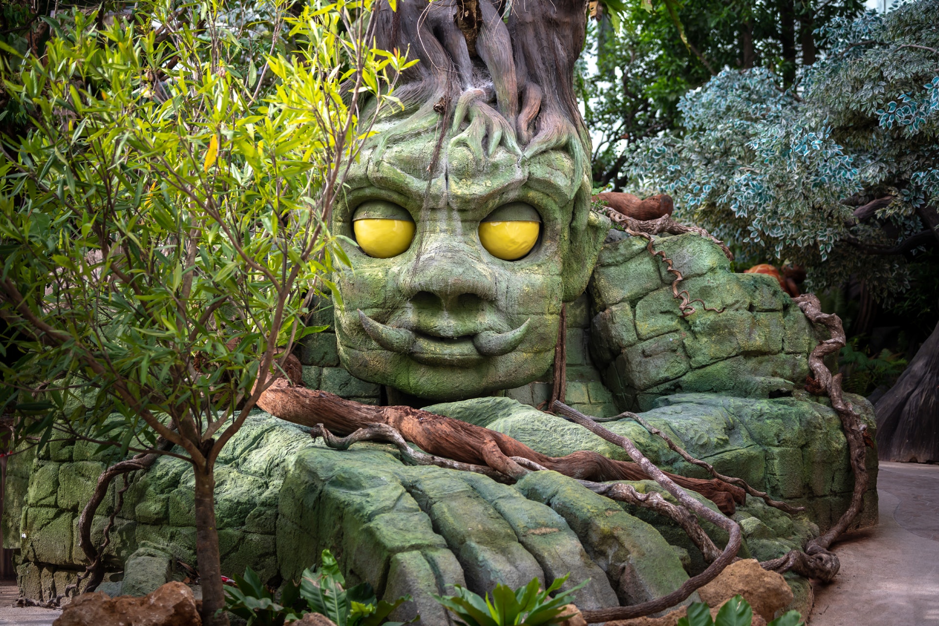 鹿面魔神性格很壞,經常在魔幻森林中踐踏植物。(圖片來源:tribhum.com) 鹿面魔神性格很壞,經常在魔幻森林中踐踏植物。(圖片來源:tribhum.com)