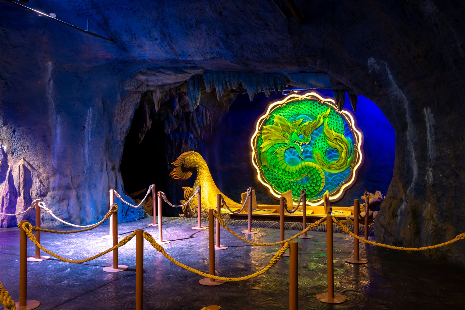 綠蛇王(圖片來源:tribhum.com) 綠蛇王(圖片來源:tribhum.com)