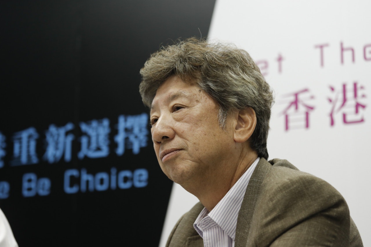 對於年輕候任議員宣誓涉侮辱中國人,湯家驊感痛心疾首。(資料圖片) 對於年輕候任議員宣誓涉侮辱中國人,湯家驊感痛心疾首。(資料圖片)