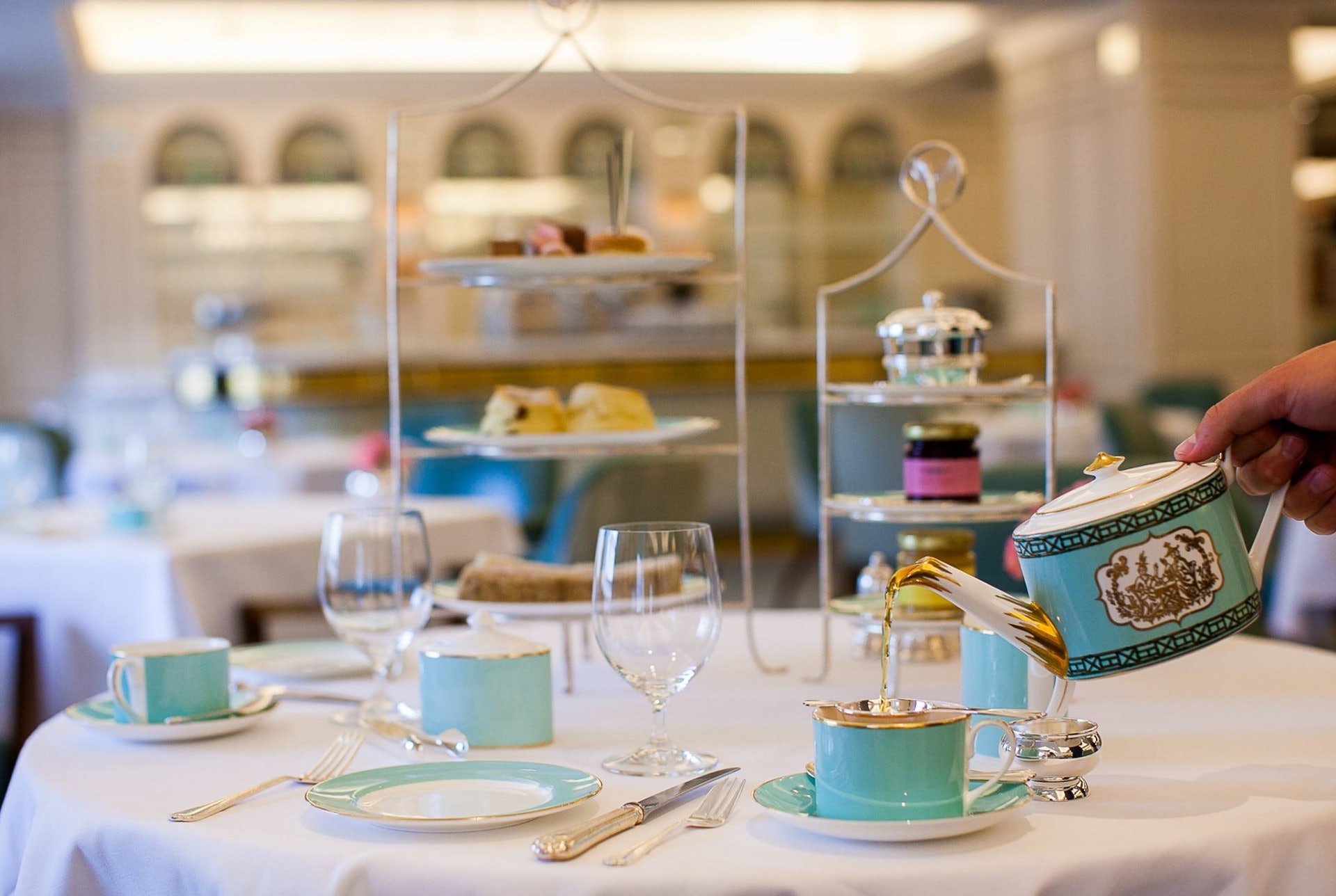 Fortnum & Mason(Fortnum & Mason Facebook)