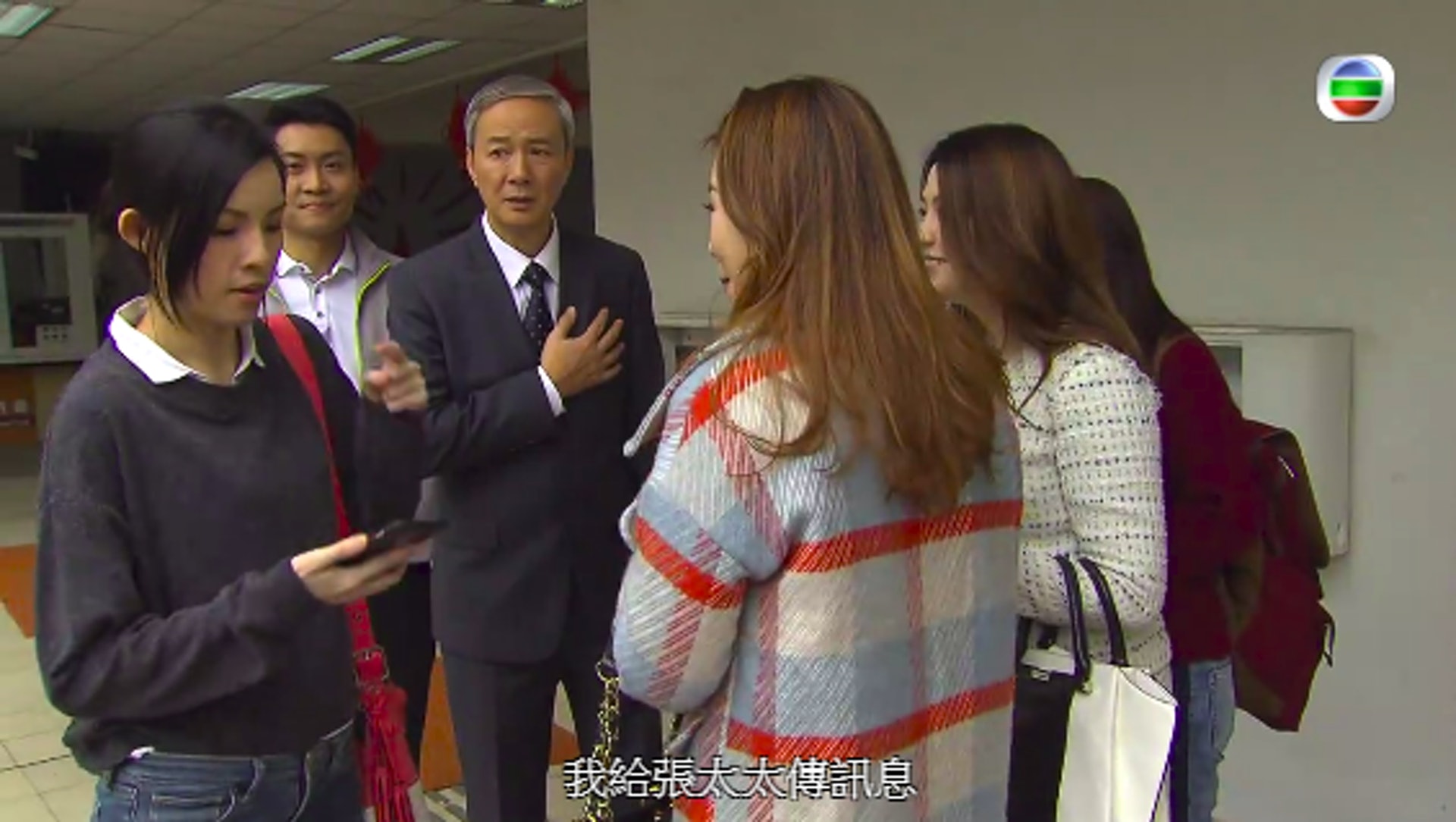 雖然只係一個小動作,但原來係陳榮峻自己諗出嚟。「導演睇完都知我想表達揜住良心,所以無話唔好。」 雖然只係一個小動作,但原來係陳榮峻自己諗出嚟。「導演睇完都知我想表達揜住良心,所以無話唔好。」