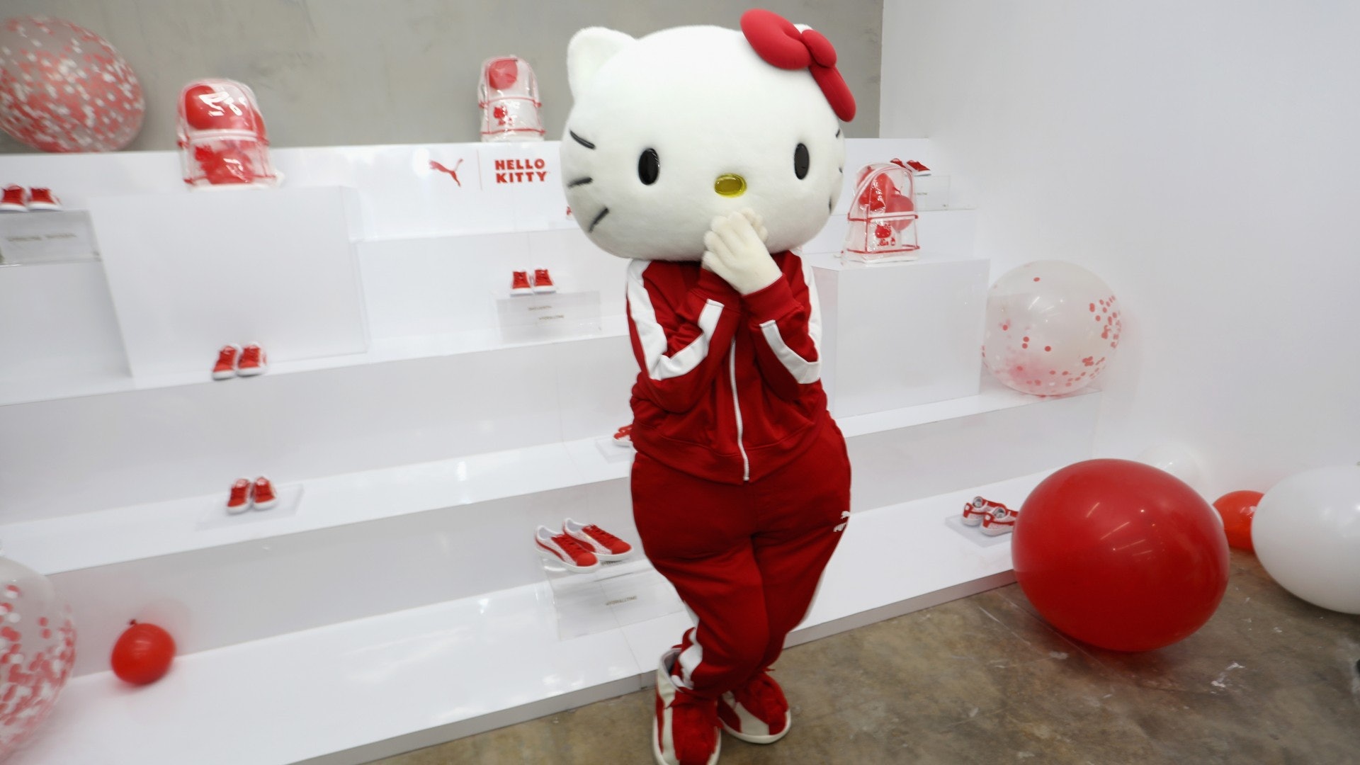 Hello Kitty誕生45年 將首次拍成電影進軍荷里活 Hello Kitty誕生45年 將首次拍成電影進軍荷里活
