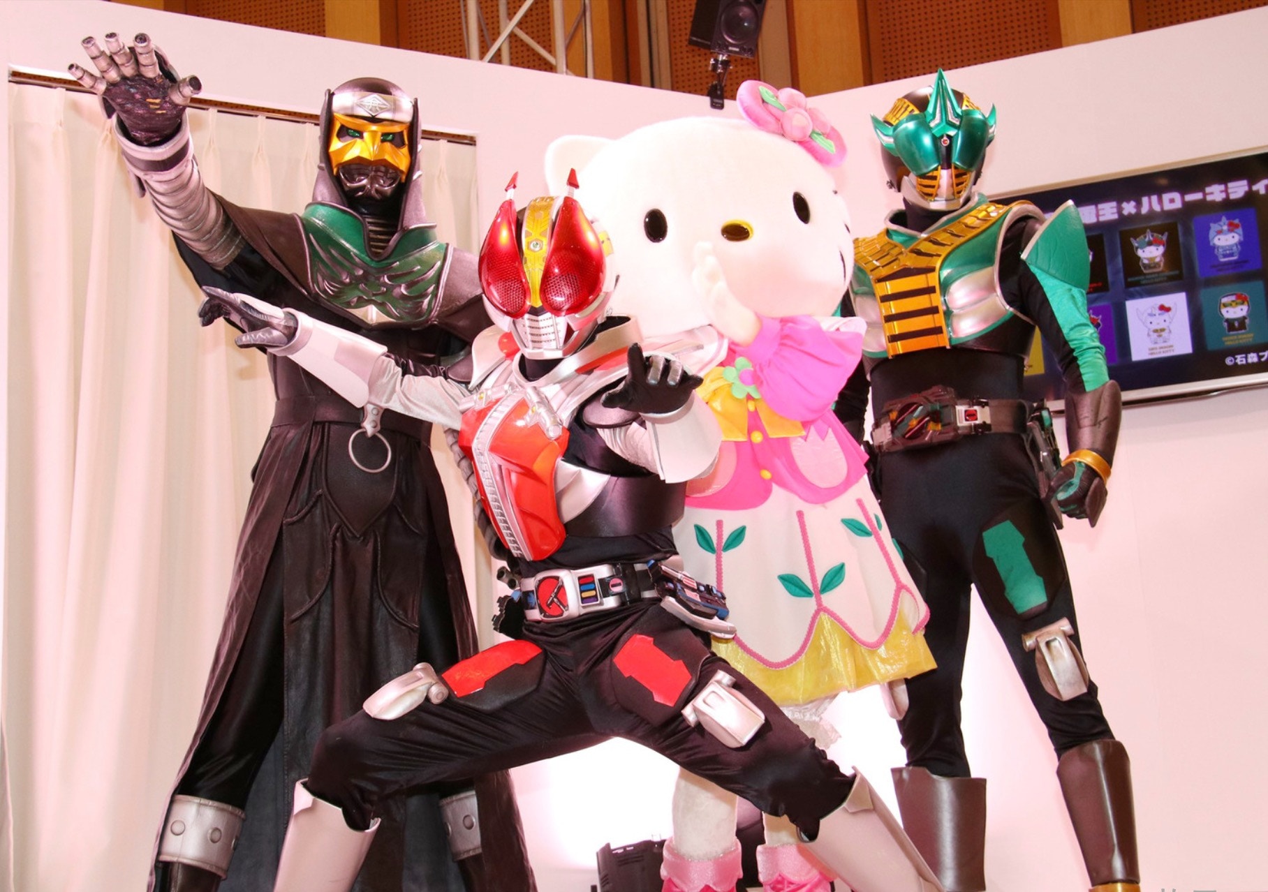 幪面超人電王聯乘hello Kitty 別少看騎士拉打女粉絲數量 幪面超人電王聯乘hello Kitty 別少看騎士拉打女粉絲數量