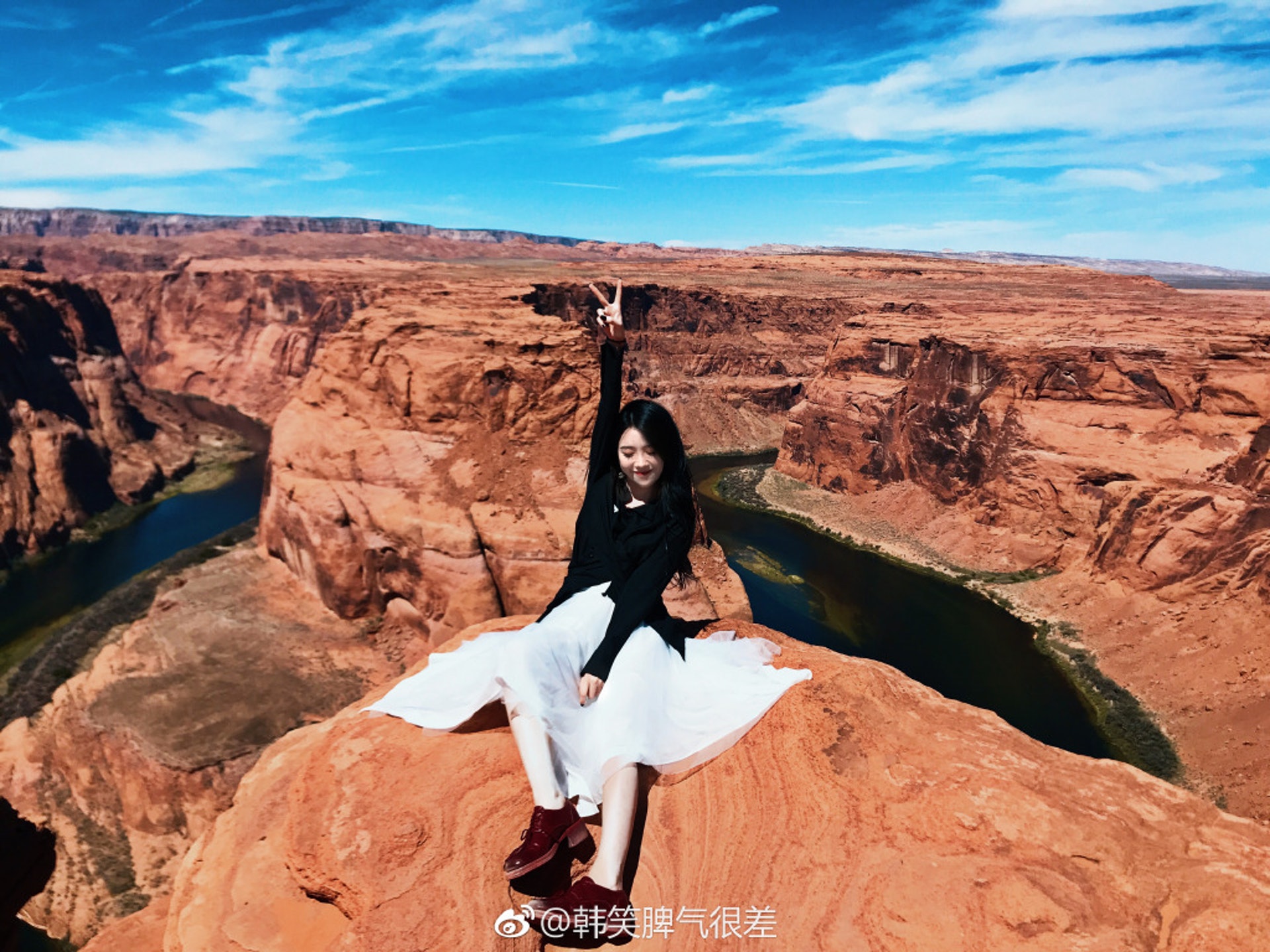 韓笑常在微博分享日常生活,包括不少旅行照。(「韓笑脾氣很差」微博圖片 韓笑常在微博分享日常生活,包括不少旅行照。(「韓笑脾氣很差」微博圖片