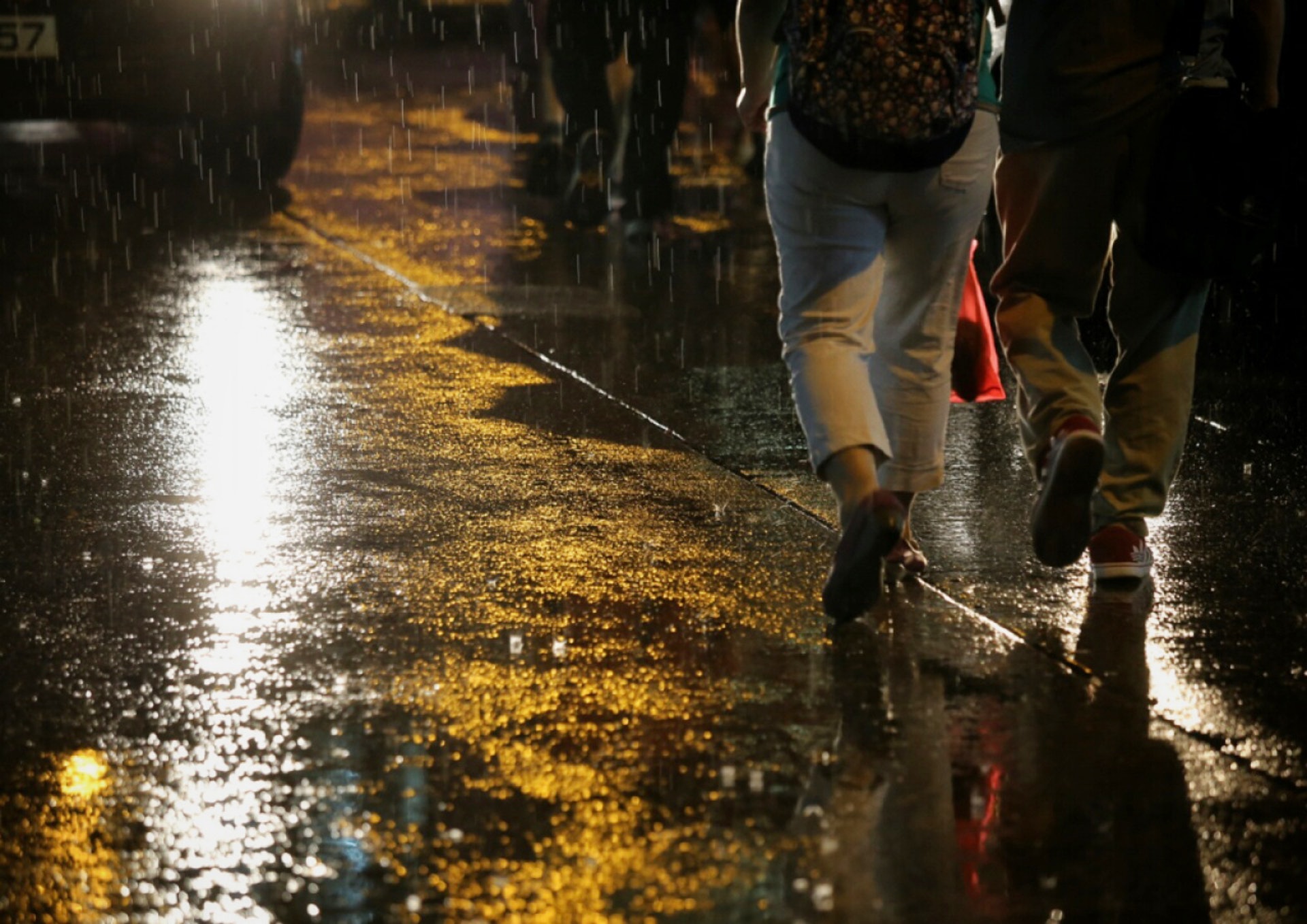 黑雨來了打工仔可否早走 一文睇清勞工處點樣講 香港01 熱爆話題 黑雨來了打工仔可否早走 一文睇清勞工處點樣講 香港01 熱爆話題