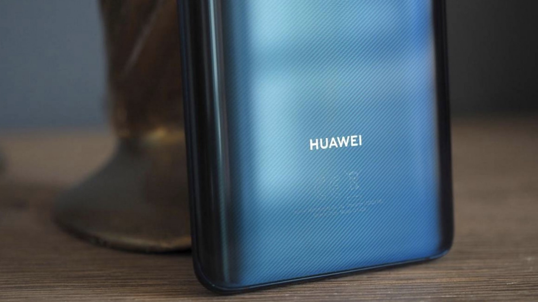 HUAWEI又爆造假?再次被指用單反DSLR相片宣傳 P30 系列 HUAWEI又爆造假?再次被指用單反DSLR相片宣傳 P30 系列