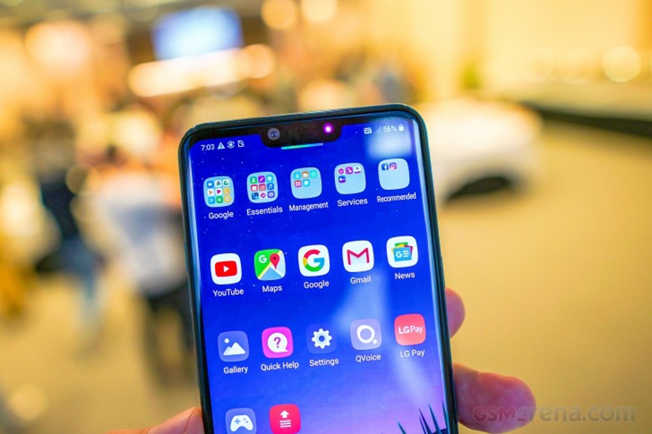 目前屏下發聲技術已成熟(LG G8 ThinQ 已採用),但屏下相機技術依然有待開發。 目前屏下發聲技術已成熟(LG G8 ThinQ 已採用),但屏下相機技術依然有待開發。