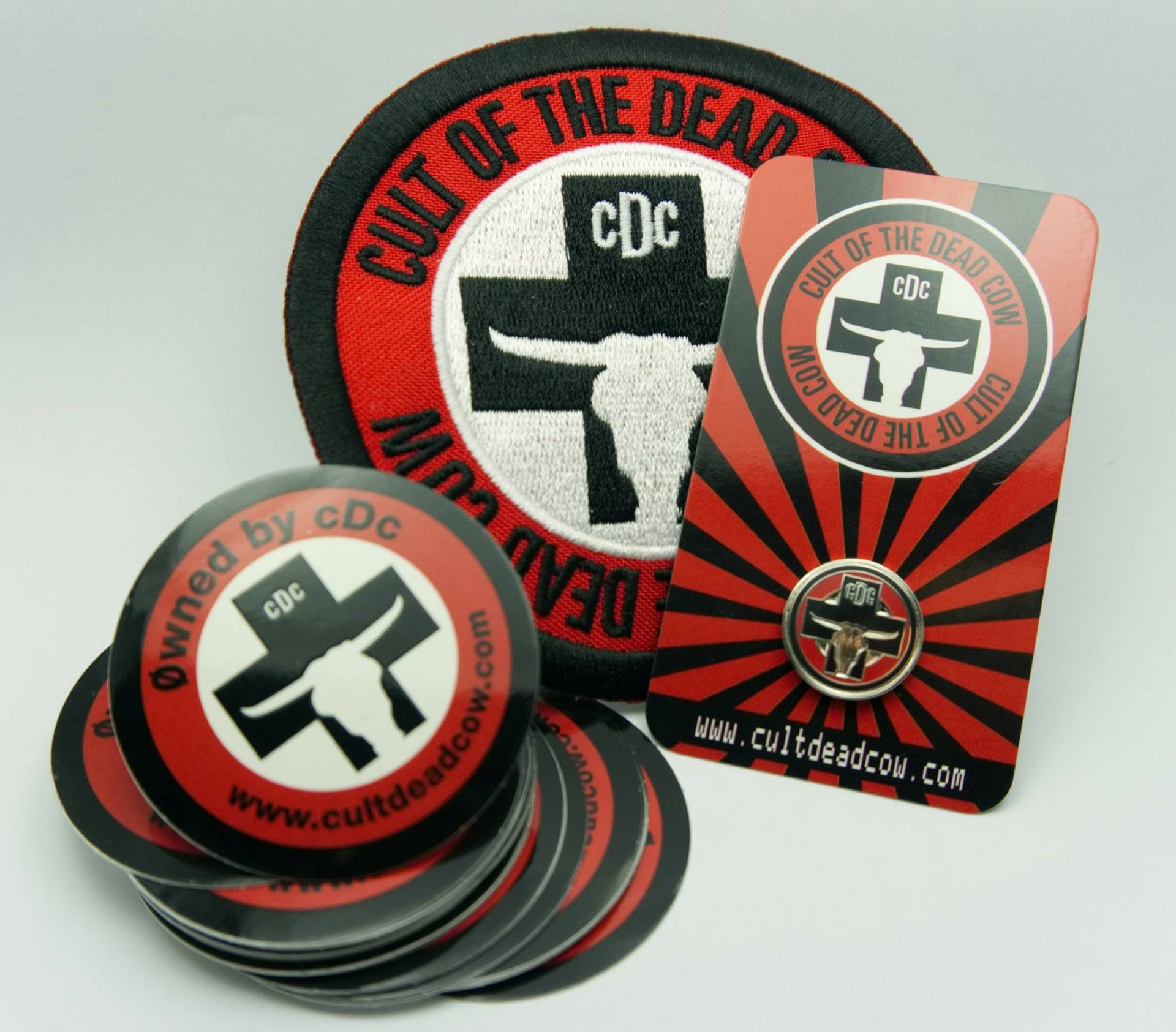 奧羅克黑歷史:「死牛崇拜」是歷史較悠久的黑客組織。(cDc Facebook)