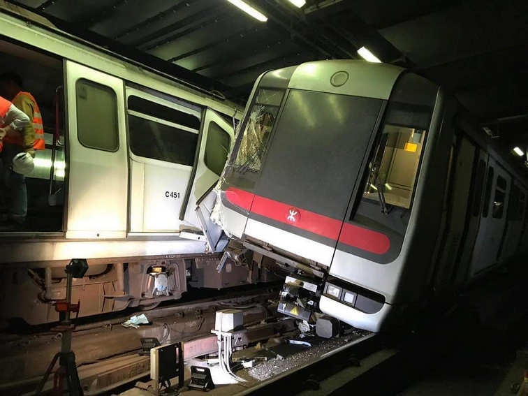 2019年3月18日凌晨3時左右，港鐵中環站荃灣綫進行試車期間，兩列列車突然發生碰撞。（資料圖片／港鐵提供）