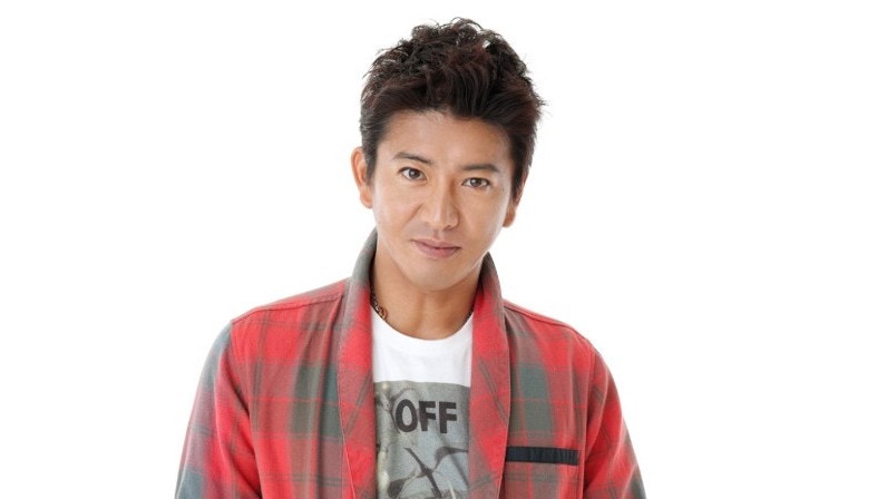 超人氣男演員木村拓哉，全盛時期橫掃亞洲少女心，無人不被他迷倒，近日他帶着新作《假面酒店》回歸，首次扮演刑警，電影上映之際，先回顧他當年的經典角色造型！